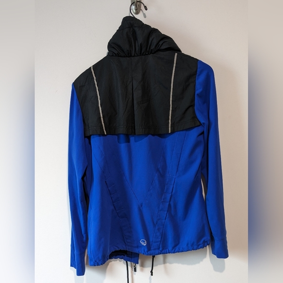 B.N.W. Blue & Black Zip-up Jacket - Picture 2 of 6
